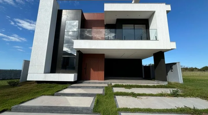 BB2518C8-8702-48DF-A744-52ABCCFB4A39